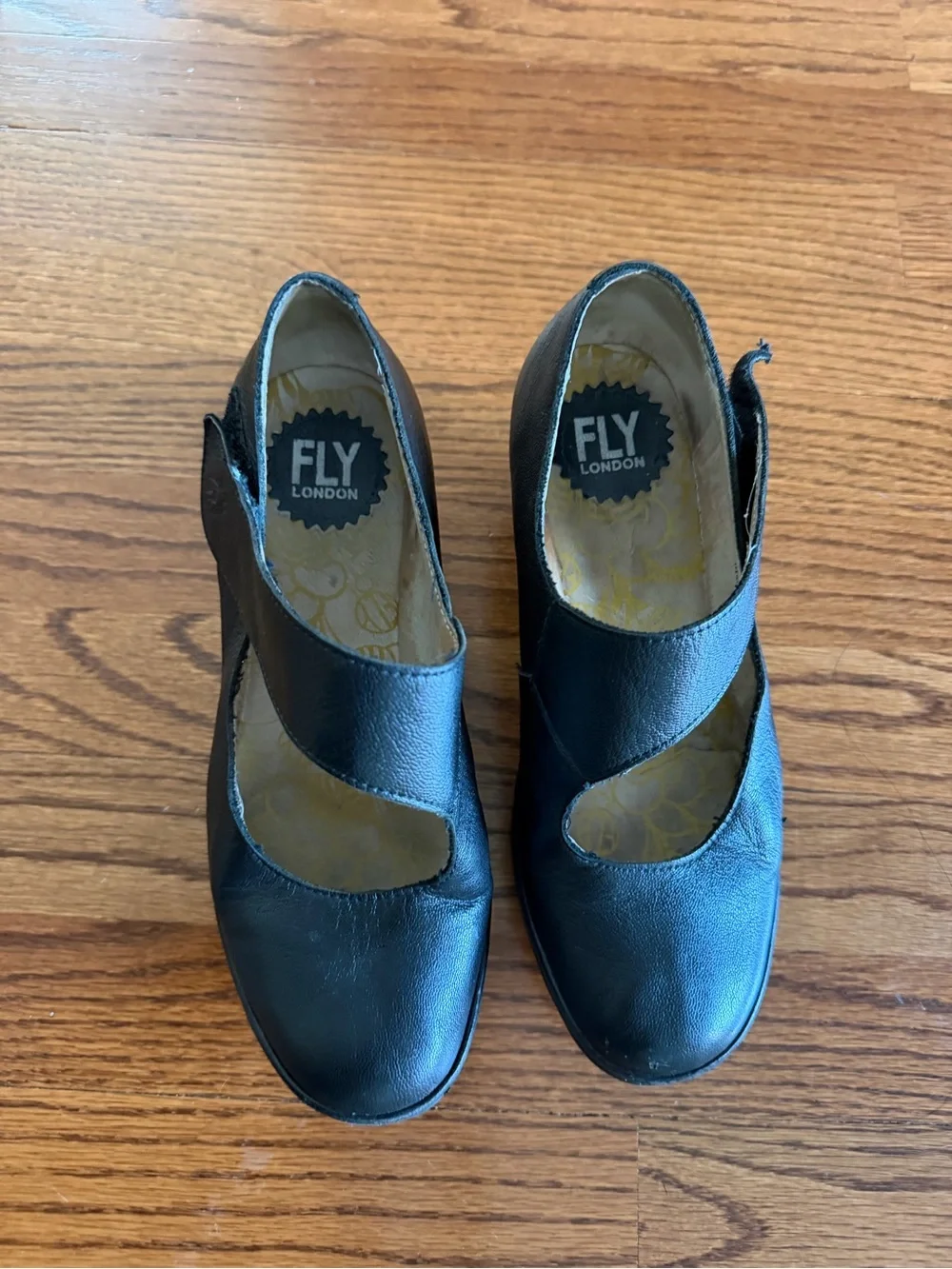 FLY LONDON Yasi Black Wedge Mary Jane Shoe